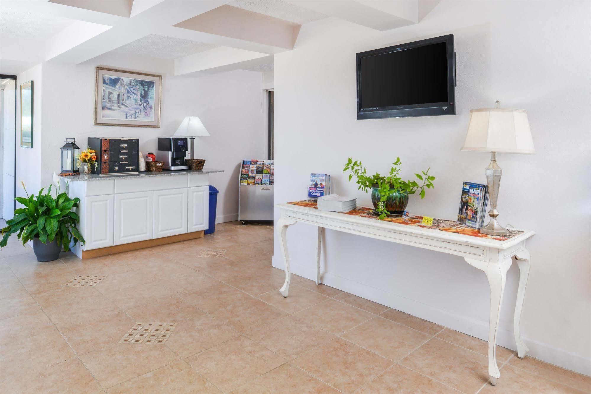 Norge Americas Best Value Inn מראה חיצוני תמונה