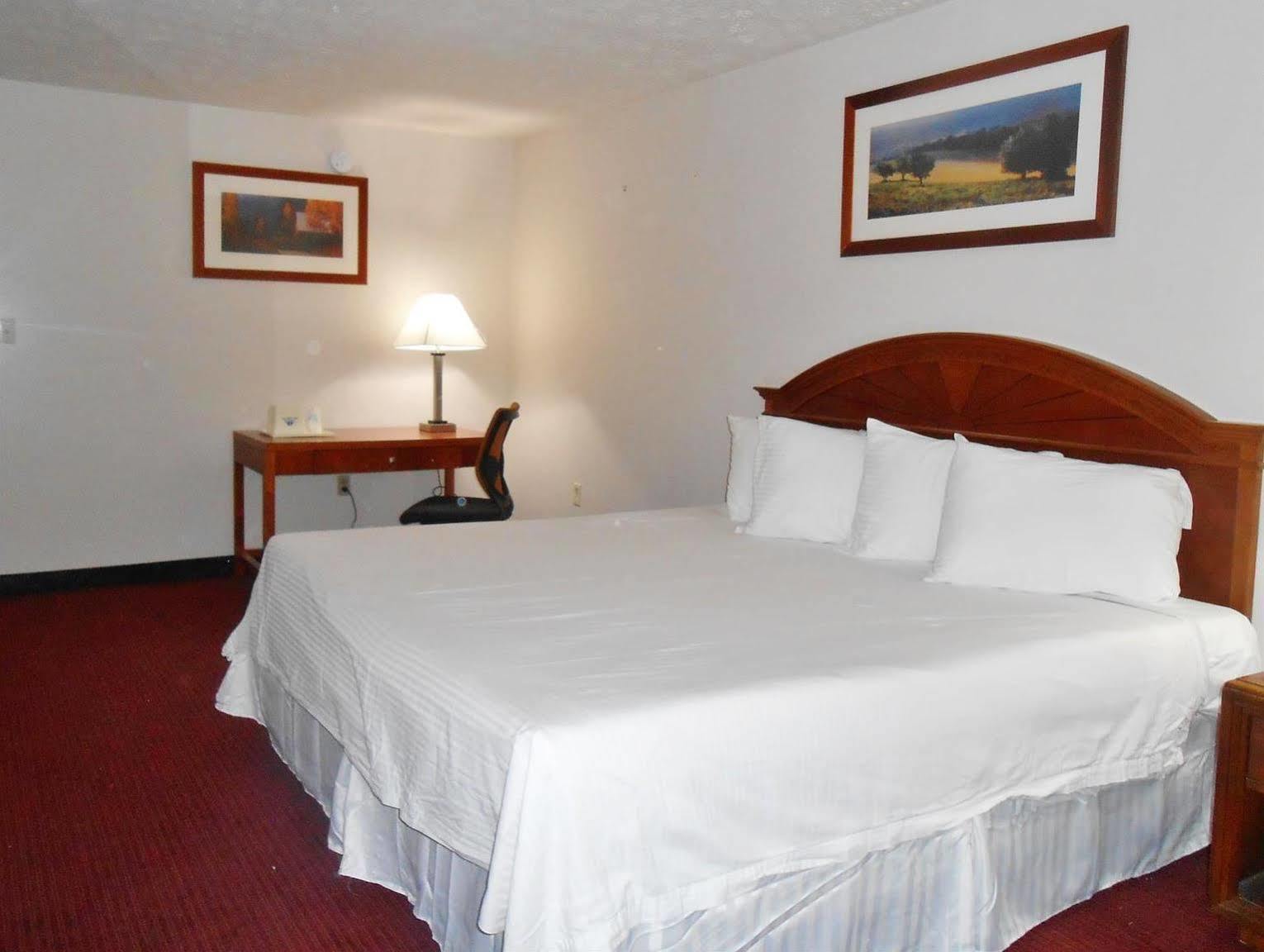 Norge Americas Best Value Inn מראה חיצוני תמונה