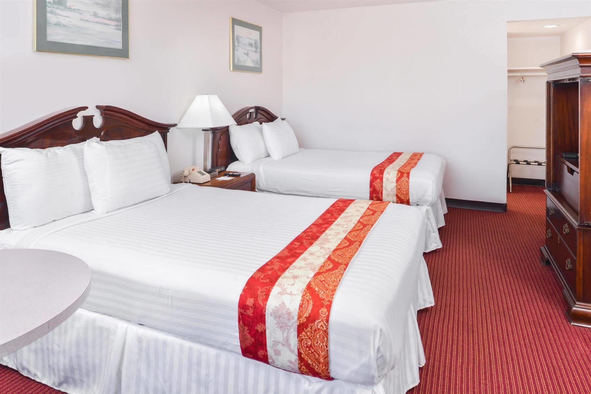 Norge Americas Best Value Inn מראה חיצוני תמונה