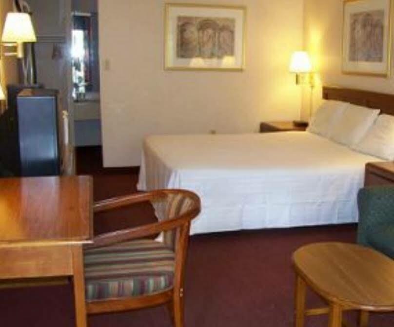 Norge Americas Best Value Inn מראה חיצוני תמונה